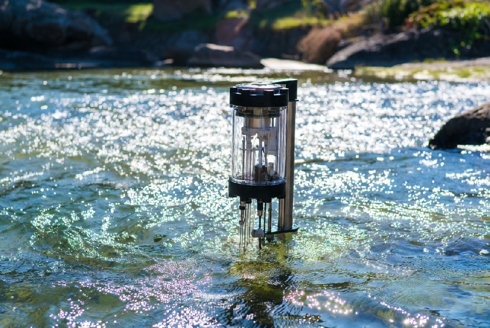 Mining Runoff Water Monitoring: Turbidity, Conductivity and Remote Station Design