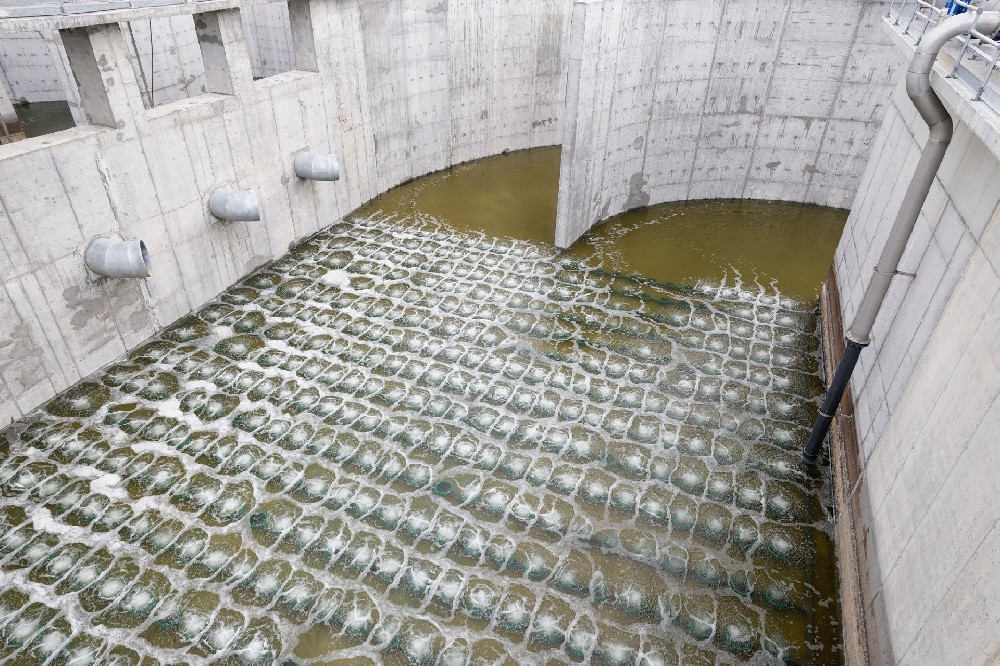Paper Mill Wastewater Monitoring: Fiber Carryover, Conductivity and pH Stability